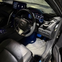 ハリアーハイブリッド　Zレザー最上級グレード　車検満タンの画像