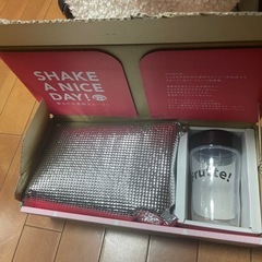 シェイクするだけで 濃厚スムージーが完成するの画像