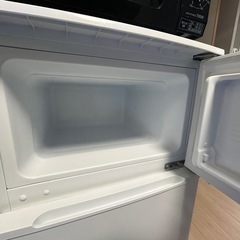 ヤマダセレクト冷蔵庫、アイリスオオヤマ電子レンジセットの画像