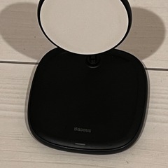 Baseusワイヤレス充電スタンド　megasafe 15Wの画像