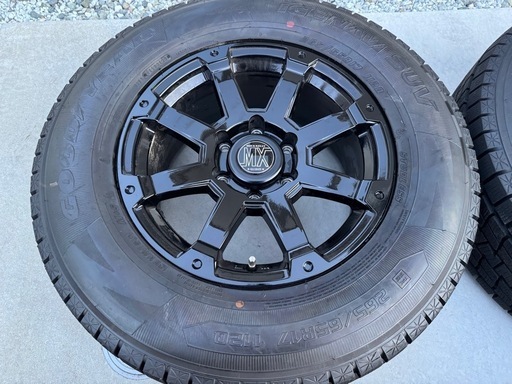 スタッドレス 265/65R17、ランドクルーザープラド、2023年製、RockKelly、ホイール