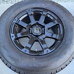 スタッドレス 265/65R17、ランドクルーザープラド、2023年製、RockKelly、ホイールの画像