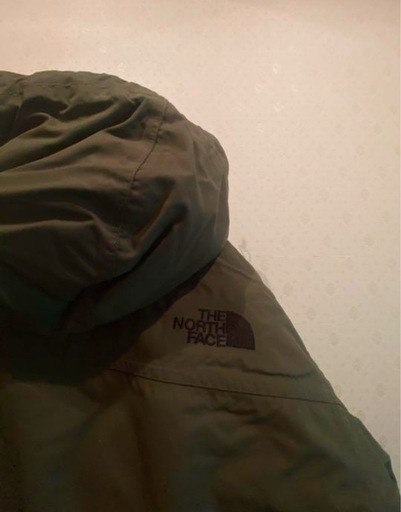 ✨お取引中✨THE NORTH FACE700フィル相当オリーブグリーンイカルイトダウンジャケットパーカー