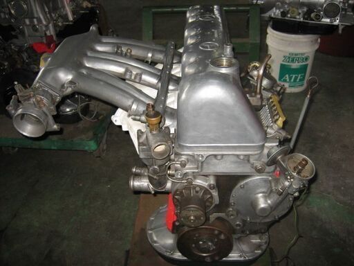 M-ベンツSLエンジン専門工場-113SLエンジンを制作販売