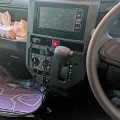 希少高年式、
トヨタルーミー、走行4000キロ美車の画像