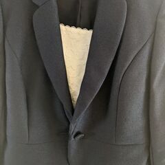 【美品】セレモニーレディーススーツ　11号の画像