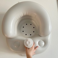 【美品】おまけ付き　リッチェル　ふかふかベビーチェア　の画像