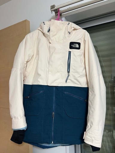 ノースフェイレディーススノーウェア　
Sサイズ