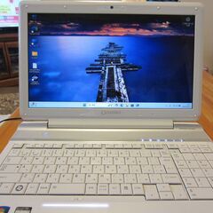 15.6型ノートPC　東芝　Dynabook Qosmio T7...
