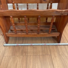 木製マガジンラックの画像
