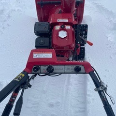 HONDA除雪機　HSS655 セル付き
の画像
