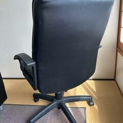 オフィスチェア　破れ補修してあります。の画像