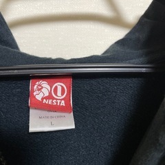 ネスタ　パーカーの画像