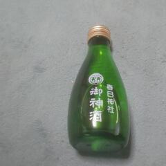  春日神社お神酒   2本の画像