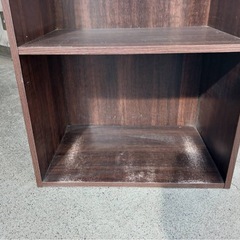 ブラウンのカラーボックスの画像