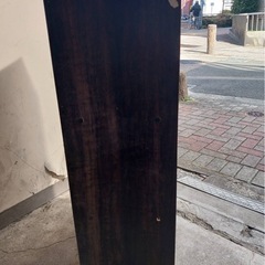 ブラウンのカラーボックスの画像