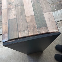 黒のカラーボックスの画像