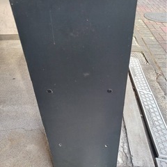 黒のカラーボックスの画像