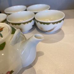 （中古）波佐見焼 林九郎窯 林九郎 明治記念館謹製 金鳥紋 急須１個 湯呑み５客 茶器の画像