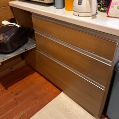 もってって！食器棚欲しい人いたら是非！の画像
