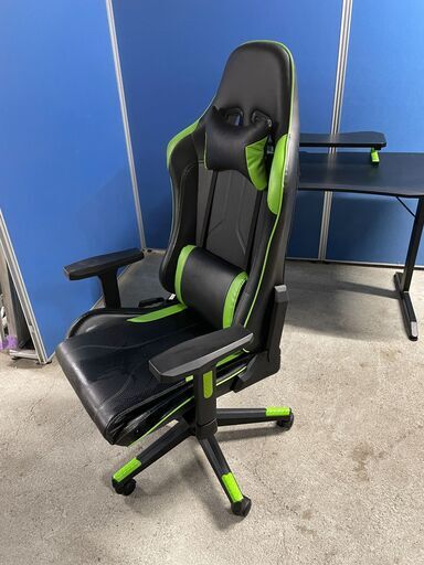 埼玉引取　ニトリ　ゲーミングローデスク GM004 ブラック　グリーン　座椅子 ゲーミングローデスク(GM004 BK/RE) | ニトリネット【公式】 家具