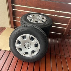 ハイエース純正鉄チンホイールタイヤ付き