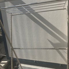 物干し竿2つ