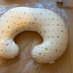 赤ちゃんの城　赤ちゃん　ベビー　授乳クッション　の画像