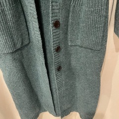 ニットロングカーディガンの画像