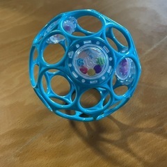 オーボール 青 ブルー oball 赤ちゃん用 玩具 消毒済み