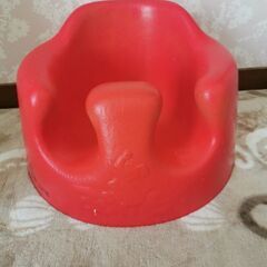 バンボ BUMBO 赤ちゃん用の椅子