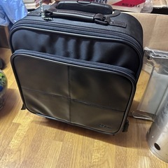 旅行など便利ケース
