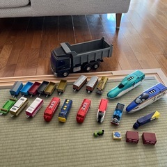 プラレール、トーマス、チャギントン等