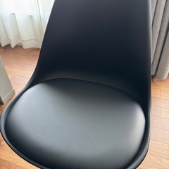 【美品】黒ダイニングチェア4脚セット 4点 木脚 ブラックの画像
