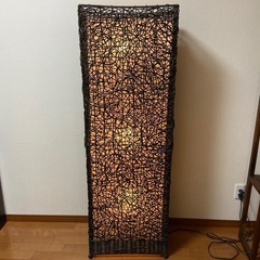 決まりました　フロアスタンド　ラタン風　の画像