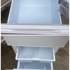 ⭐️製氷機付き3ドア2018年【三菱電機】MR-CX27D-W🟡の画像