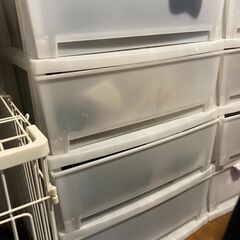 4段プラスチックチェスト　2個セットの画像