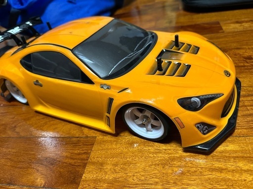 ラジコンカー中古?ドリフトなどにも?タミヤTY01