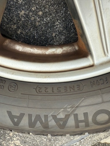 ヨコハマ 195/65R15 スタッドレスホイールセット 走行僅か