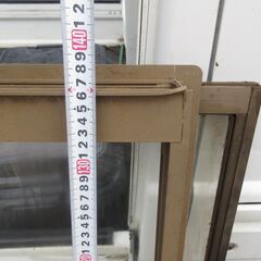 アルミサッシ　窓枠　網戸付