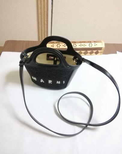 未使用品11万。MARNI　マルニ　Tropicalia Bag Micro