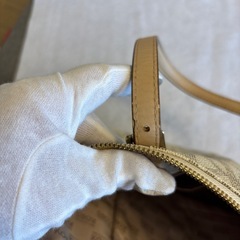 Michael Kors MKロゴトートバッグ ベージュの画像