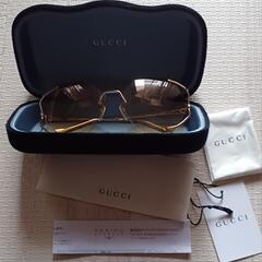 GUCCIサングラス