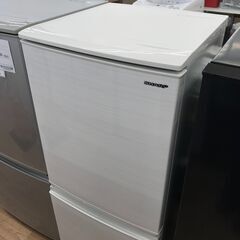 ★ジモティ割あり★ SHARP    冷蔵庫　137L　 年式2019 　動作確認／クリーニング済み KJ8183　