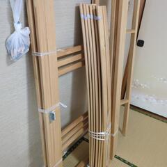 IKEA イケア のセミダブルベッドフレーム 21883の画像