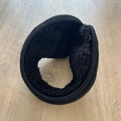 耳当て　黒　イヤマフラー