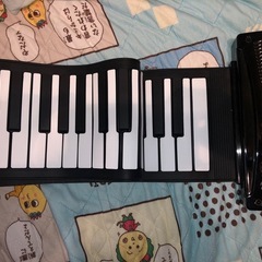 美品　Playtech 折りたたみ式キーボード ピアノ