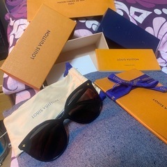 Lui Vuitton sunglasses 