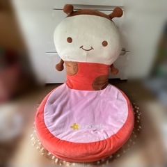 座椅子　てんとう虫