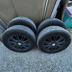 スタッドレスアルミつき　195/65R15 4本セット